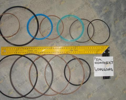 Ремкомплект цилиндра управления ковшом  CDM833